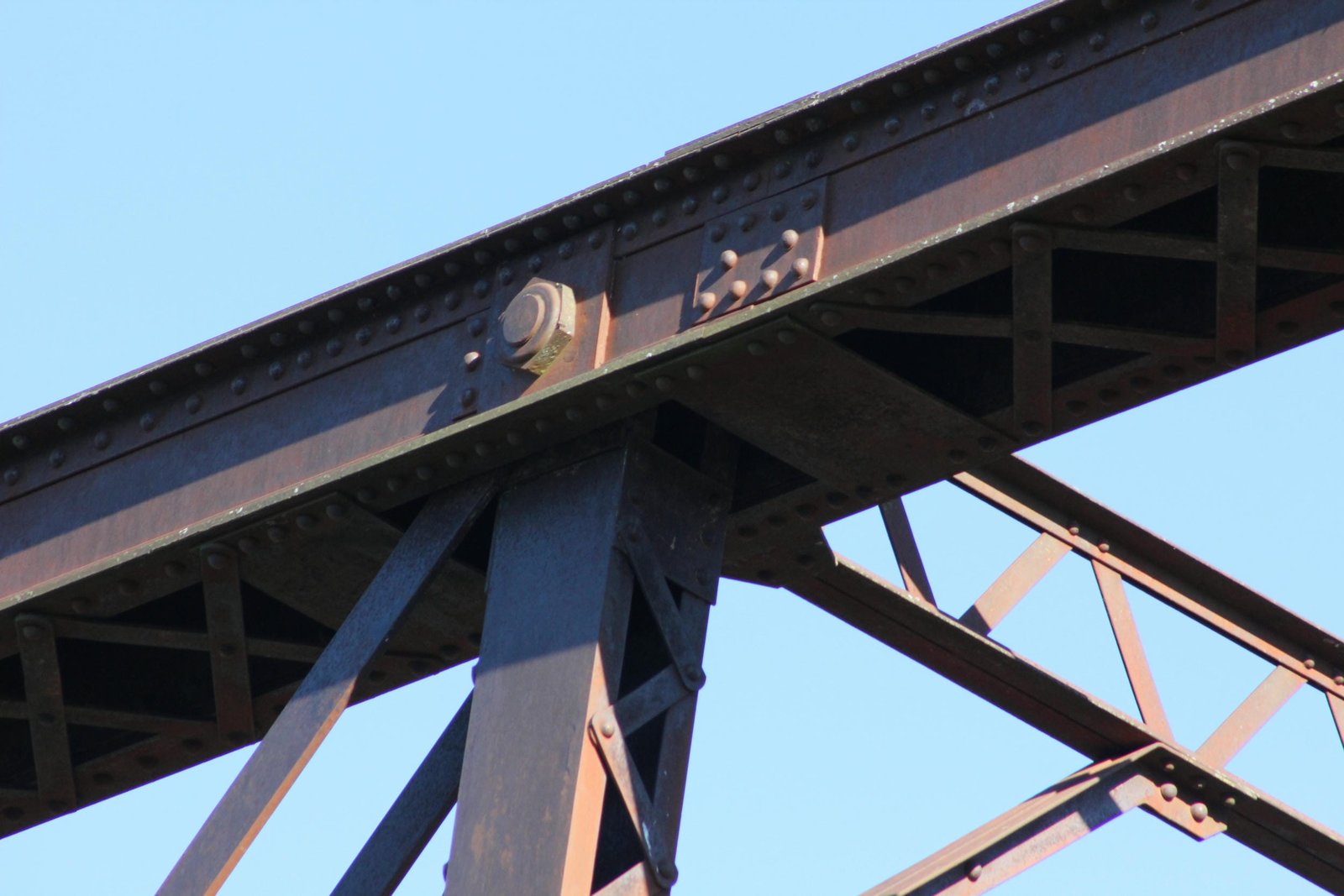 Upper connection, south span